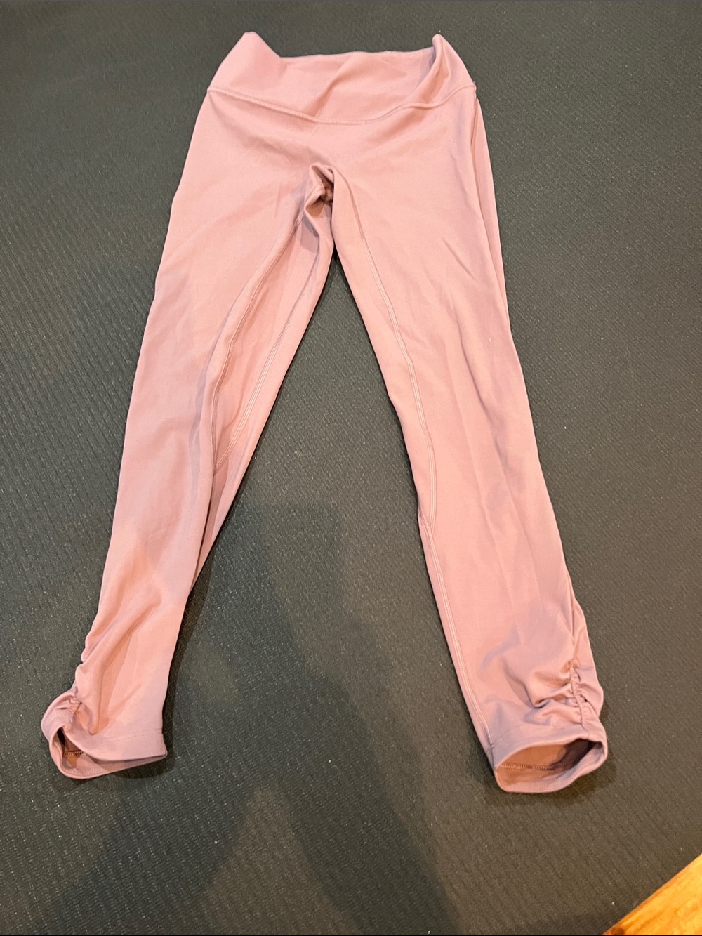 Lululemon Pink Stretch Leggings